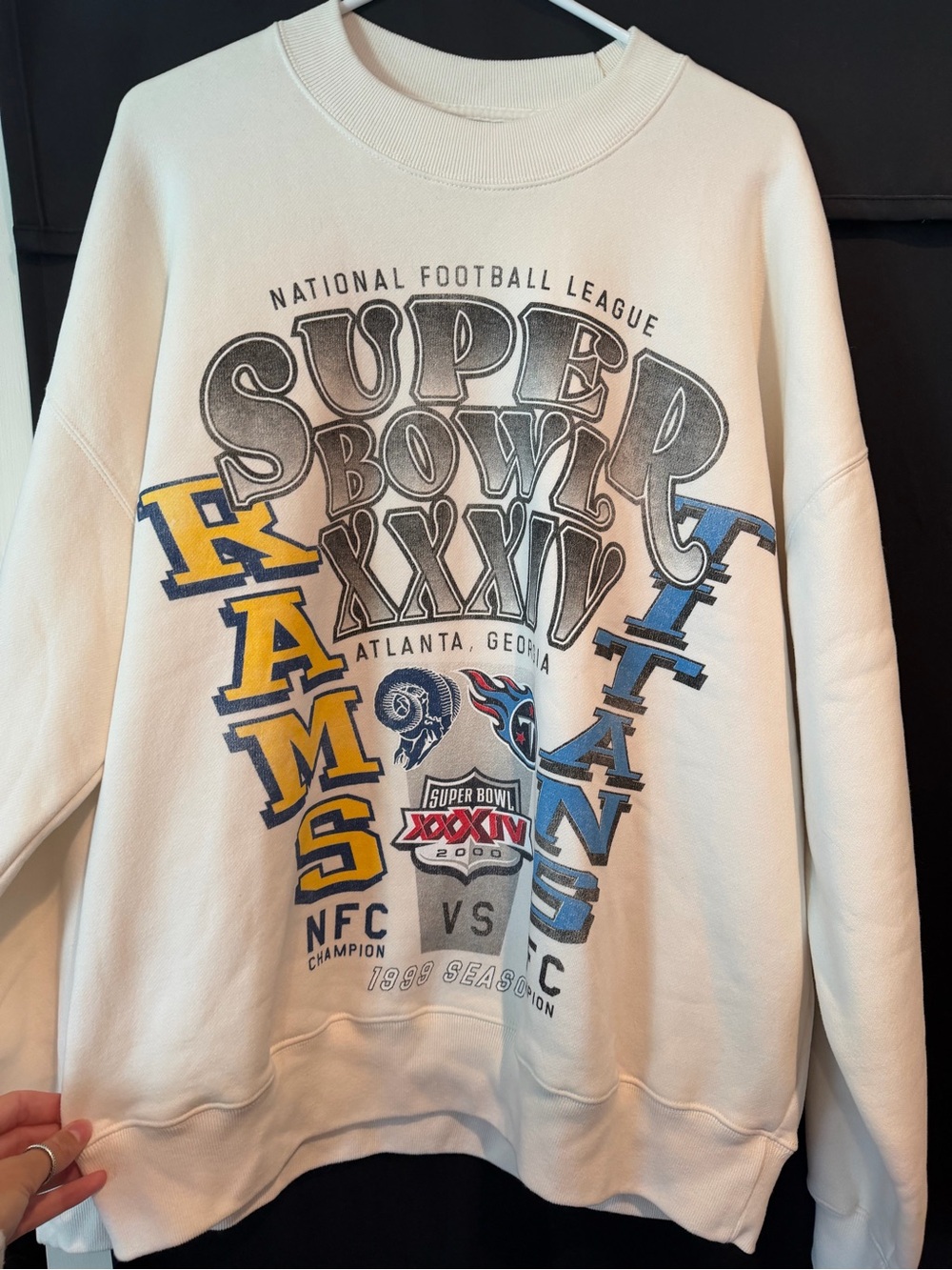Abercrombie & Fitch Cream Super Bowl Rams vs Titans Graphic Sweatshirt NWOT
